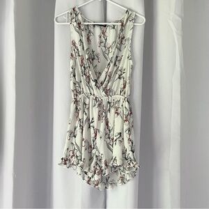 ‼️SOLD‼️Audrey 3+1 Floral Sleeveless V-Neck Romper Elastic Waist Women's Sz S